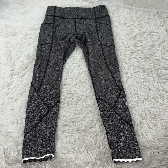 Lululemon Tight Stuff Tight II Chakra Print Alpine White Black - Picture 1 of 7